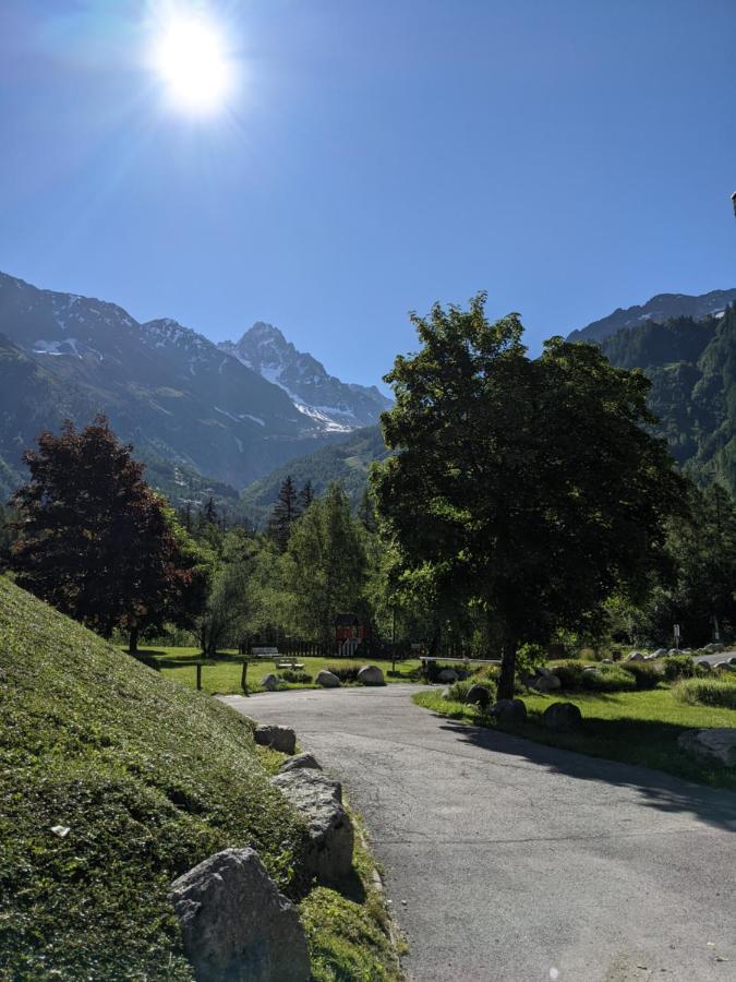 Duplex Argentiere, 50M2, 6 Pers, Idealement Place Chamonix Exterior foto